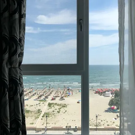 Lägenhet Apartament De Lux Alezzi Beach Mamaia Nord Năvodari
